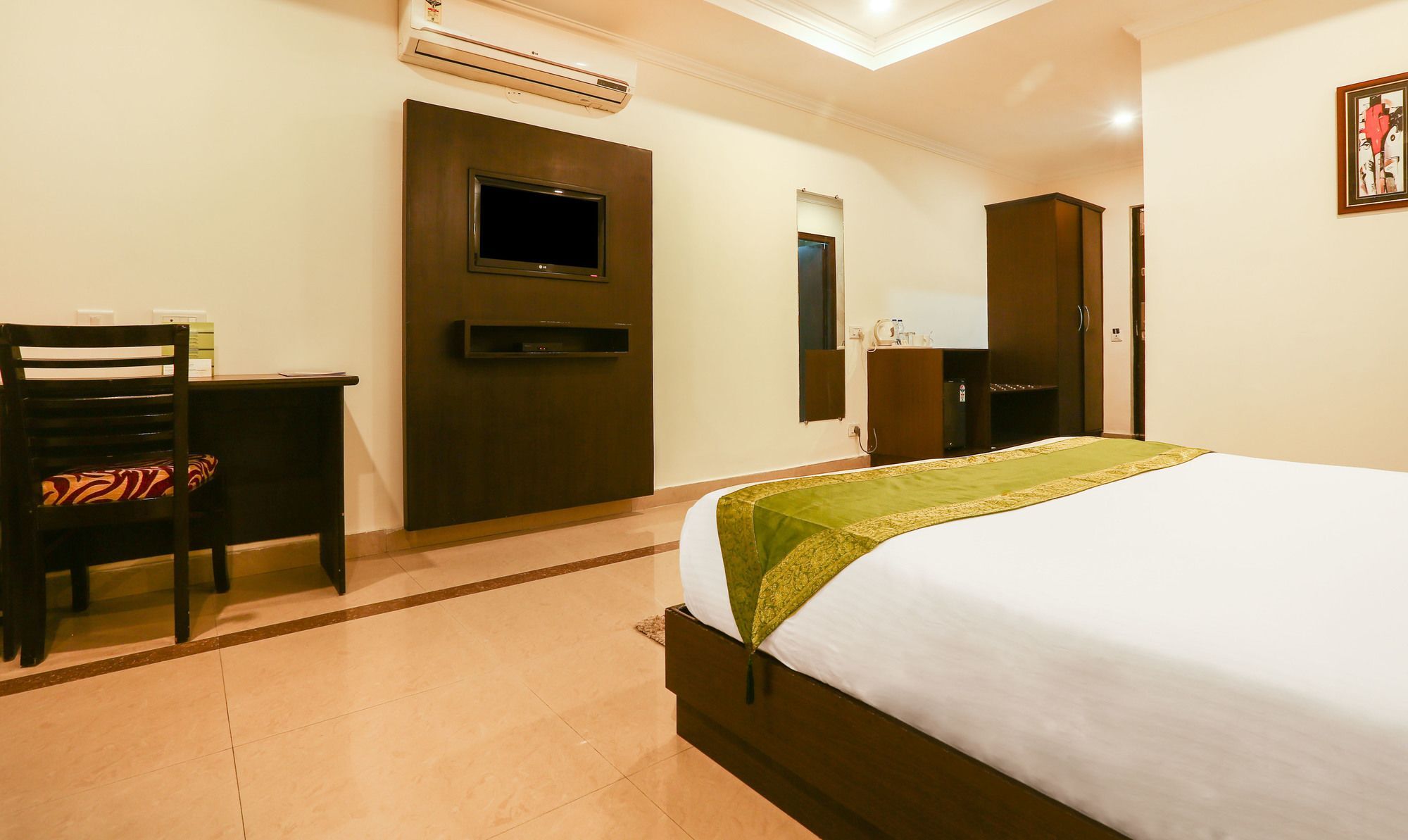 Treebo Trend Gk Conifer Hotel Dharamshala Luaran gambar